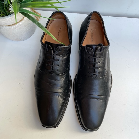 - Magnanni🔴black leather Oxfords men’s Size 10.5 D - Picture 8 of 12
